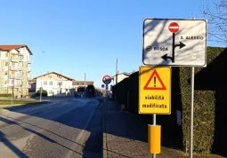 Il tratto della SP24 proveniente da Dronero